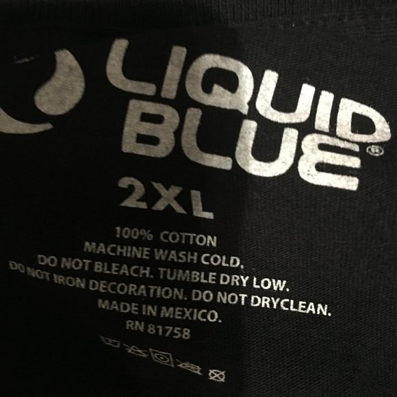 Liquid Blue Cosmic Wolf T Shirt  1X  24-25 Inches Across  NWT  Box LB1 - Picture 5 of 6